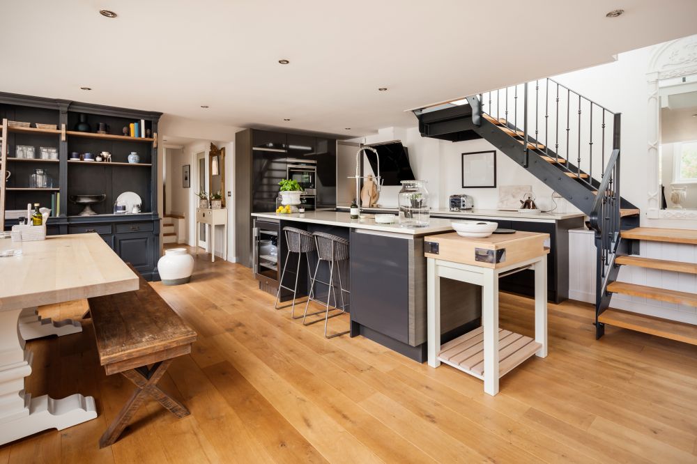 Grow your Floor Boards Repair business